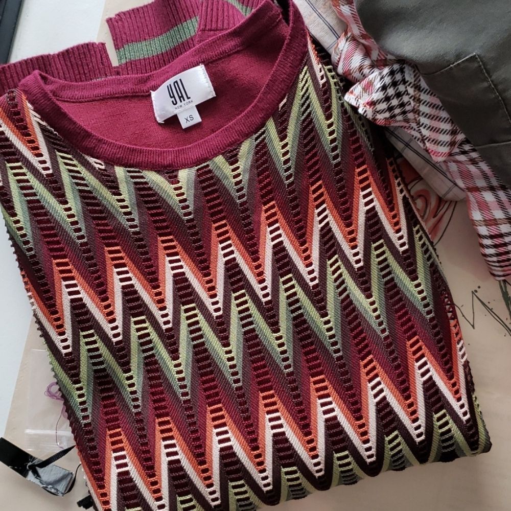 YAL New York sweater blouse